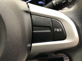 「PWRモード」の切り替えができます。エアコンの利きやアクセルの反応に違いがあります。燃費重視や走行重視で切り替える方が多いです。