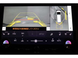 バックカメラで駐車も楽々です。