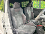 ドライバーによって運転しやすいポジションは異なり、あの車はどうなのか不安なこともありますよね。気になるお車は店頭で乗り込んでご確認いただけます♪