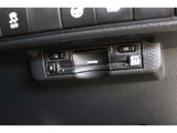高速道路の利用時に便利なETC。料金所での停車や小銭を探す手間がなくなり快適です♪見た目もすっきりとしたビルトインタイプを装備しています。