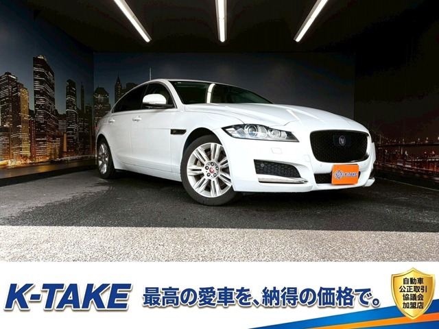 XF 25t ピュア (禁煙車)(ベージュ革シート)(メーカーナビ)