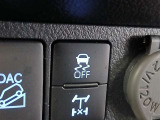 VSC(滑りやすい路面での横滑りを抑え車両の安定性を保つための機能)搭載ですが、雪道などから脱出する時はOFFすると脱出しやすくなる場合があります