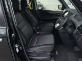 セレナ 2.0 ハイウェイスターV 4WD 