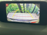 【サイド&バックカメラ】停車・駐車時に死角になりがちな運転席から見えづらいサイドとリアの障害物を確認できます!雨天時や夜間などは特に活躍してくれるアイテムです。