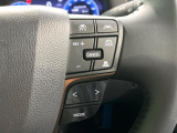 【レーダークルーズコントロール】高速道路での長距離走行が楽に!!自動で速度を保つクルーズコントロールが、衝突軽減システムと連携し、前方の車両を感知して車間を保つように速度調節してくれます!!