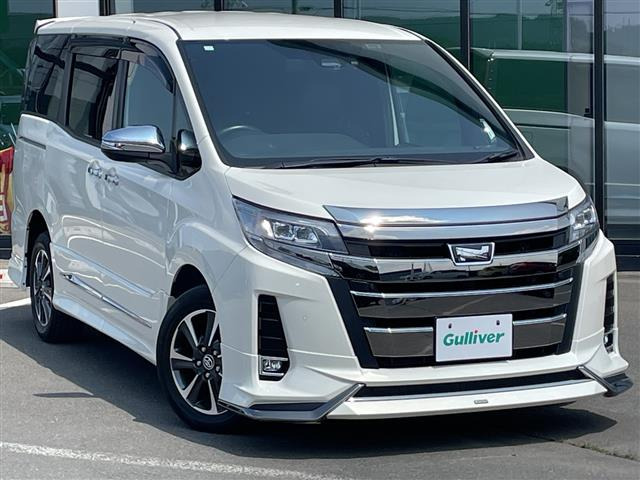ノア2.0 Si W×B III 4WD修復歴無し