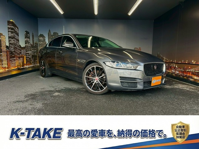 XE 2.0 プレステージ (禁煙車)(黒本革)(メーカーナビ)(レーダー