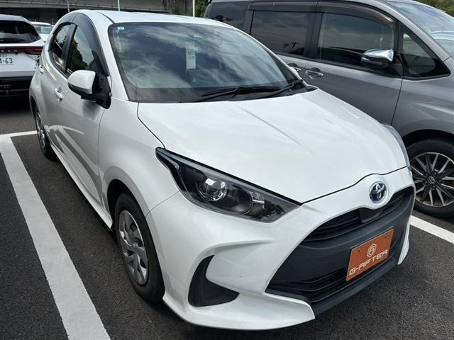 ヤリス 1.5 ハイブリッド X 禁煙車 純正ナビ バックカメラ ETC