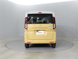 中古車の内外装の状態などをひと目で分かるよう、プロの検査員が実施した「車両検査証明書」をご用意しています。