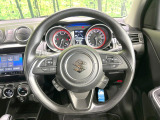 【ステアリングスイッチ】運転中、前方から目線をそらすことなく、オーディオ等の操作が可能な便利機能!安心&快適なドライブを演出してくれます♪