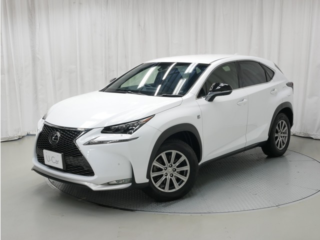 NX200t Fスポーツ 4WD