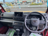中古車をお選びいただく際に気になる走行距離や修復歴などに加えてキズ・凹みの有無・状態や消耗品の交換、今までの整備状況が &ldquo;ダイハツ認定中古車カルテ&rdquo;でわかります。