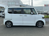 納車前には、当社メカニックによる『プロの視点』で、安全かつ安心して気持ちよくお乗りいただける整備を行います。詳しくはスタッフまで。