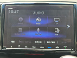 CD・DVD・フルセグTV・ミュージックサーバーが楽しめ、USB・Bluetoothにも対応しています。