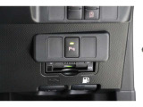 【ETC】 ETCを装備していれば、暑い日や寒い日、雨の日も窓を開ける必要がないので快適ドライブが楽しめます。