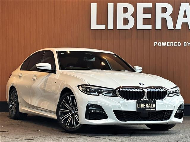 3シリーズセダン 320d Mスポーツ 4WD 本革シート