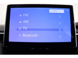 Bluetoothオーディオ対応しています。スマートフォンなどをカーオーディオへ無線で接続し、お気に入りの音楽を再生可能。