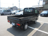 ホンダ中古車商品化整備基準に基ずく法定12ヵ月点検整備を、実施します。当社サービススタッフが、きっちりチェックしエンジンオイル、オイルフィルター、ワイパーゴムはすべて交換させて頂きます。