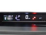 視認性に優れたメーターパネルです。