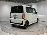 自動車保険・JAFも取り扱っております。また、お客様のご希望で保証延長(有償・一部の車種では取り扱いできません)もご準備しております。