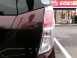 このテールランプが光っているところみてみたくないです?
