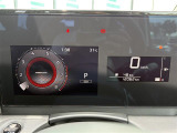 【スピードメーター】メーターがシンプルで見やすく運転しやすいですね。
