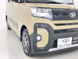 フォグランプ装着車です。暗い夜道の車両前方を明るく照らします