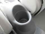 後部座席用のドリンクホルダーです!