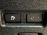 【パワーバックドア】スマートキーや運転席のボタンを押すだけでリアゲートが自動で開閉します!荷物を持っている時や、高い位置にあるバックドアを閉める際に便利な機能です♪