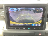 バックカメラで後方の視認性も十分です。