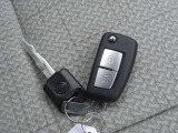 リモートコントロール エントリーシステム。ポケットやカバンに鍵を入れたままのロック開閉ができます!