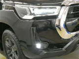 LEDヘッドライトです。デザイン性がよくとても明るいので、夜間の走行や悪天候でも安心です。しかも長寿命!