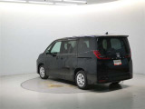 ご覧の車両以外にも多数のU-Carを展示販売しております。