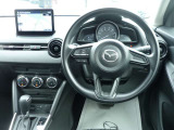 ◆チルト&テレスコピックステアリング◆ドライバーのさまざまな体格に応じて適切な運転姿勢を取りやすいよう、ハンドルの前後位置と高さを調整できます◆