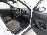 【禁煙車の定義】当店の定義・・・☆タバコ臭くない事☆コゲがない事☆灰皿等の喫煙器具が未使用の事 以上3項目をクリアした場合【禁煙車】と表示します。(現状を表しています。過去の事は、断定できません。)