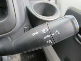 『オートライト』ですので連続したトンネルでも手動で点けたり消したりの煩わしさから解放されます♪♪