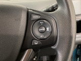 【アダプティブ・クルーズ・コントロール】予め設定した車速内でクルマが自動的に加減速。 前走車との適切な車間距離を維持しながら追従走行し、高速道路でのドライバーの疲労を軽減してくれる嬉しい機能付♪