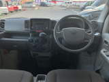 当店の展示車はすべてルームクリーニング済みです☆是非シートに座って室内もしっかりご確認ください!