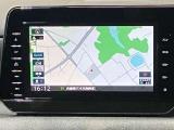 MJ323D-L9インチ純正SDナビ・フラットで一体感のある9インチ大型モニターです。CD・DVD・TV・Bluetoothなど充実した装備!