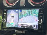 【アラウンドビューモニター】専用のカメラにより、上から見下ろしたような視点で360度クルマの周囲を確認することができます☆死角部分も確認しやすく、狭い場所での切り返しや駐車もスムーズに行えます。