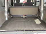 広く使い勝手のよい荷室です