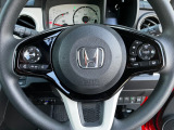 便利なステアリングスイッチも装備!運転中のオーディオ操作も安心です☆彡