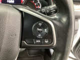 【アダプティブ・クルーズ・コントロール】予め設定した車速内でクルマが自動的に加減速。 前走車との適切な車間距離を維持しながら追従走行し、高速道路でのドライバーの疲労を軽減してくれる嬉しい機能付♪