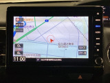 ワイド画面のナビゲーションはフルセグTV対応のGathers純正メモリーナビを搭載しています。Bluetoothオーディオ機能がありますので、スマートフォンなどの音楽も再生できます。