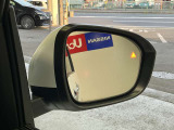 車線変更も安心のブラインドスポットモニターにリアトラフィックモニター付きです。