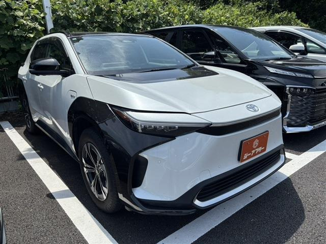 トヨタ bZ4X 