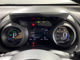 【スピードメーター】メーターがシンプルで見やすく運転しやすいですね!
