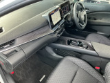 優秀な日産テクニカルスタッフが責任をもって車の隅々まで点検整備します!安心してください!
