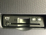 【ETC】高速道路の料金所をストレスなく通過!話題のスポットやサービスエリアに多い「スマートIC」利用時は必須のアイテムです。当店でセットアップを実施、ご納車当日からすぐにご利用いただけます!