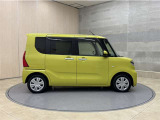 全車1年間の走行距離無制限のロングラン保証付きです。また、さらに安心をお求めの方には1年〜2年の保証延長ができる「ロングラン&alpha;保証」(有償)もお選びいただけます。